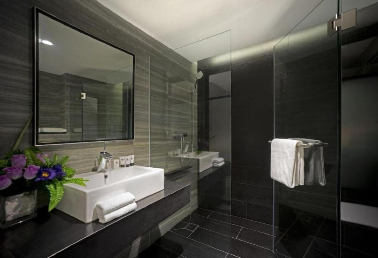 Venue Hotel The Lily Singapura Exterior foto